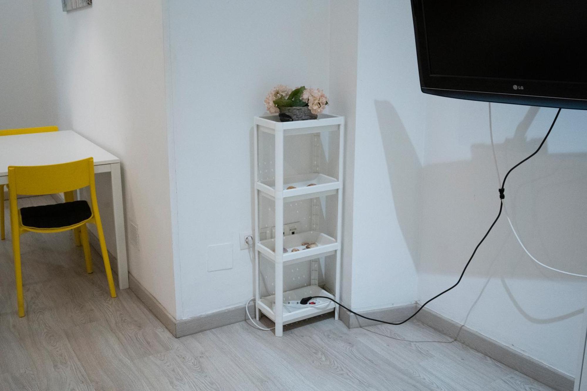 Estupendo Estudio Al Lado De Plaza La Merced Málaga Buitenkant foto